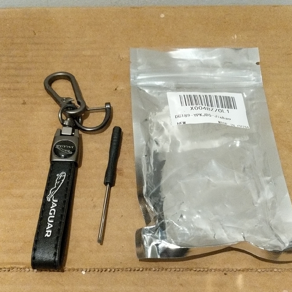 Jaguar Black Keychain Keyring 🆕